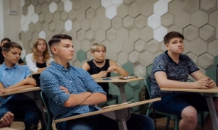Загальна середня освіта Claris Verbis ᐈ Середні та страші класи